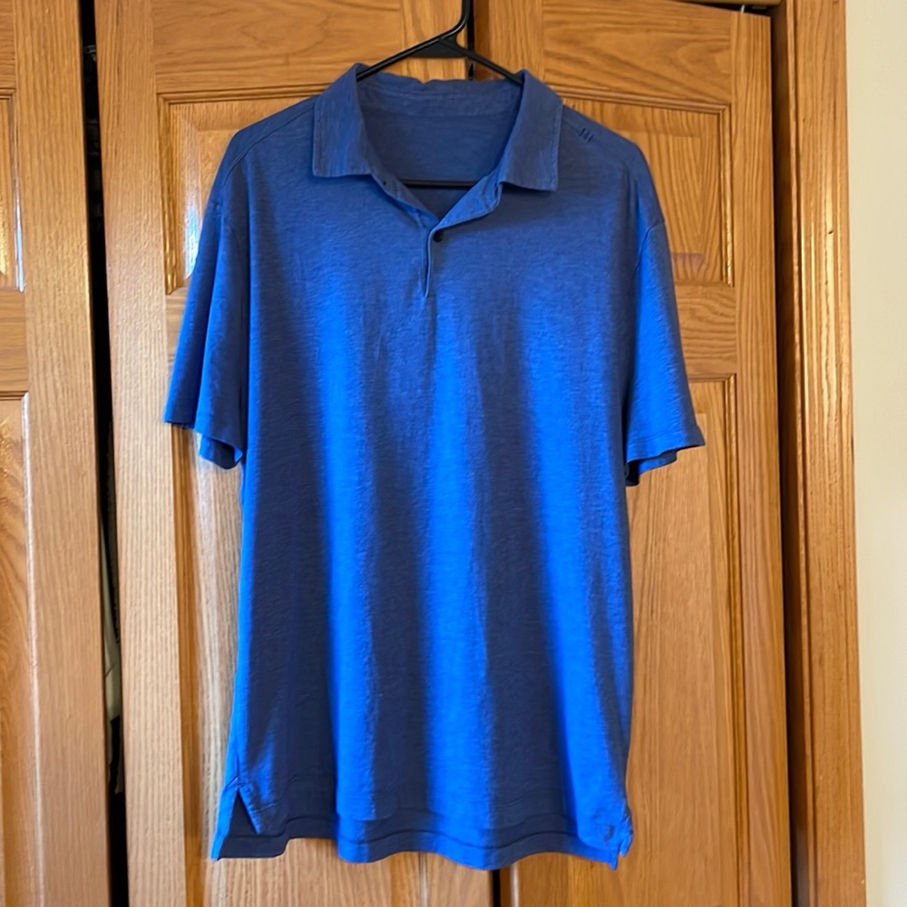 Men’s blue Lululemon polo shirt